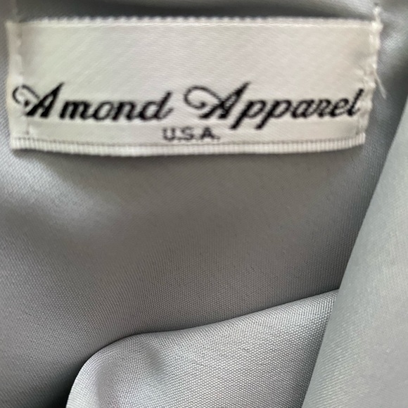 Classy strappy cocktail dress.  Light grey. Sz Sm. - Picture 3 of 5